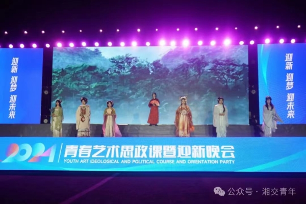 0595ab8eb79c2eb7a1fa03e25611a47.jpg 0595ab8eb79c2eb7a1fa03e25611a47.jpg