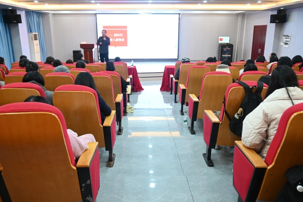 湖南大學(xué)劉正光教授應(yīng)邀來(lái)我校講學(xué)