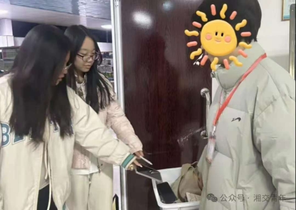 76206c91ff40983df7c0c170061ccd9.jpg 76206c91ff40983df7c0c170061ccd9.jpg